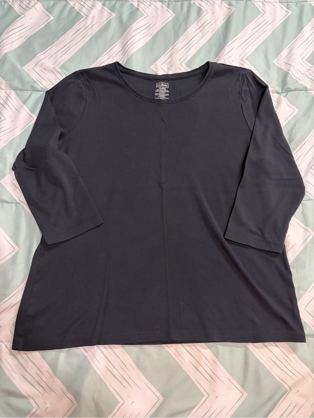 L.L. Bean Women's Black Scoop Neck 3/4 Sleeve Top